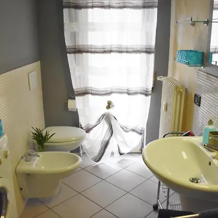 Manzoni Apartment Como